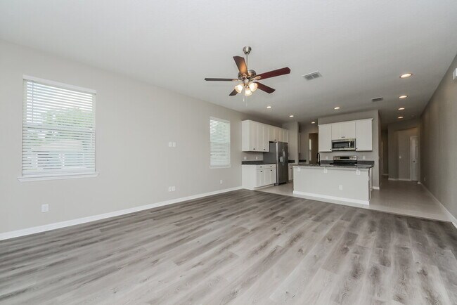 Photo - 2181 Grasmere View Pkwy N