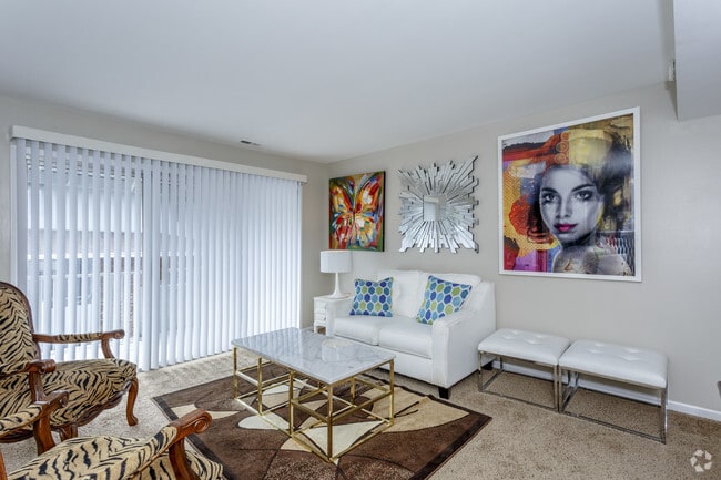 1HAB, 1BA - 750 ft² - Magnolia Hills