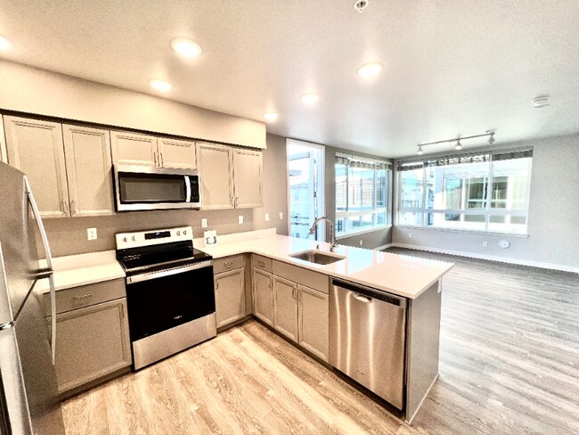 Photo - 2330 Yakima Ct Unidad A304