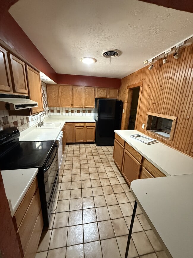 Photo - 1007 Goode Dr