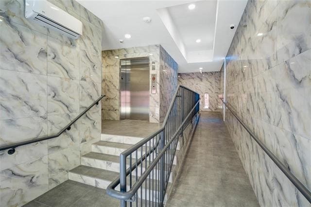 Photo - 545 39th St Unit #306