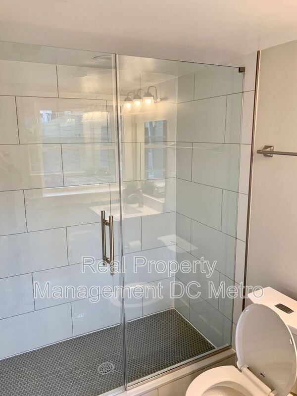 Photo - 4434 Kansas Ave NW