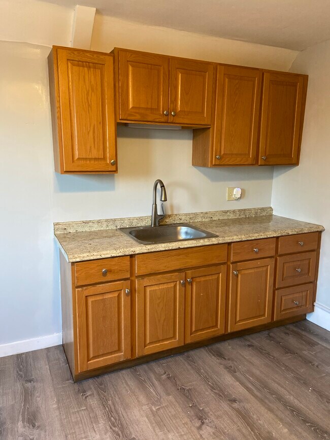 Photo - 58 Rogers St Apartments Unit 1 bedroom 1 bath