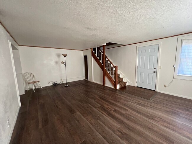 Photo - Cozy 3 Bed/1 Bath, With a White Picket Fence