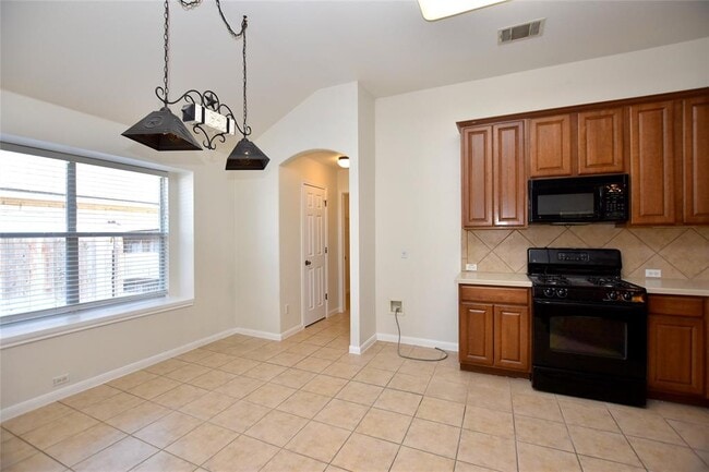 Photo - 4110 Meadow Bluff Way