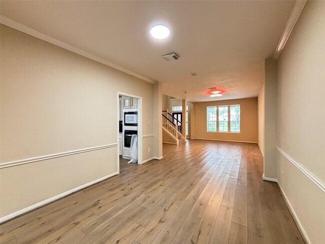 Photo - 3418 Shadowfern Dr