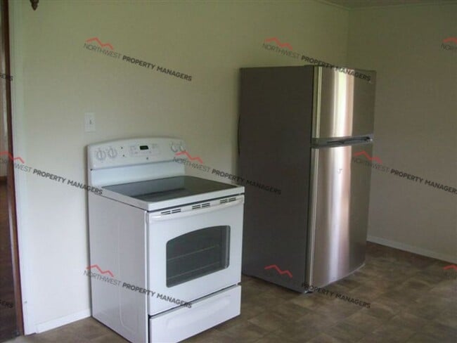 Photo - STATUS: *RENTED*  | R93B | $1700