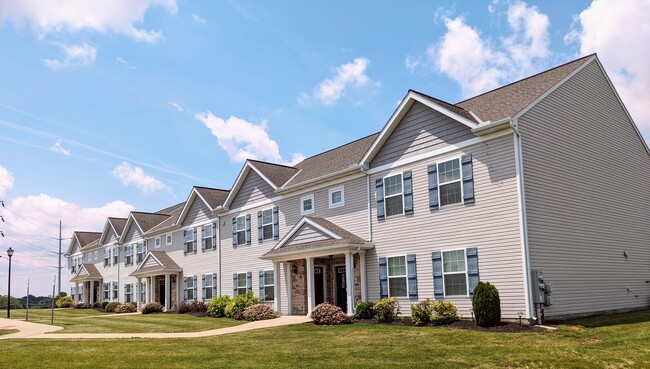 Fox Ridge - Fox Ridge Apartments