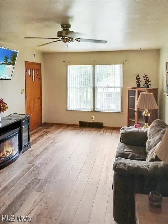 Photo - 98 Summers St