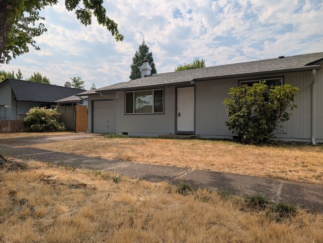Photo - Nice 2 Bedroom, 1-Bath Duplex In Thurston Area of Springfield!