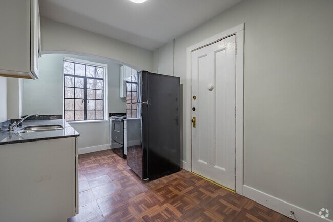 3 habitaciones, 1 baño, 1000 pies cuadrados, cocina - La Ventura Apartments