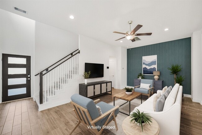 Photo - 21131 Medina River Dr