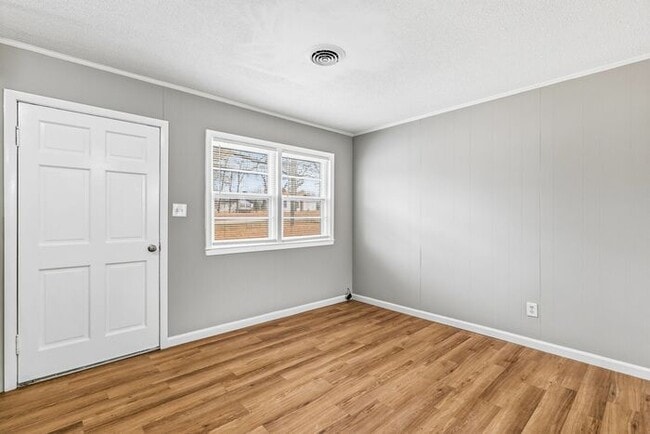 Photo - 4652 S Holden Rd