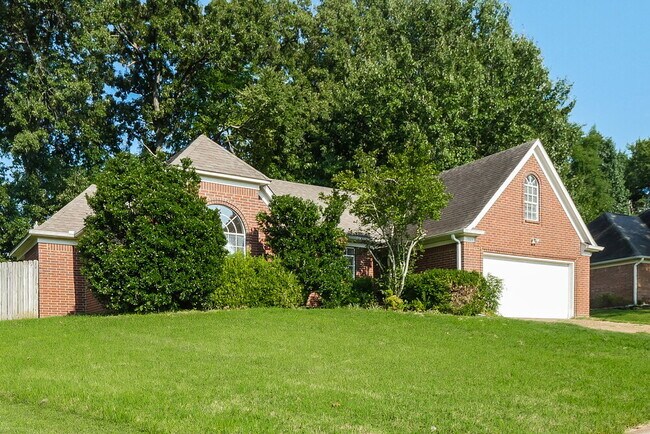 3924 Tamara Dr