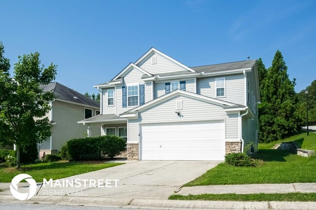 Photo - 2791 Groovers Lake Point