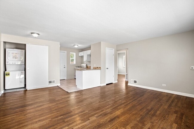 Photo - 1577-1577 Xenia St Unit 1575 Xenia