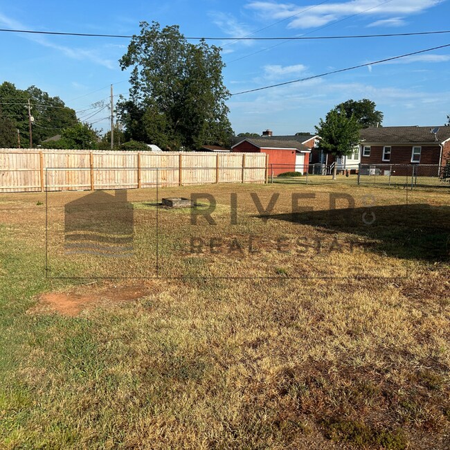 Photo - 707 Pasadena Ave