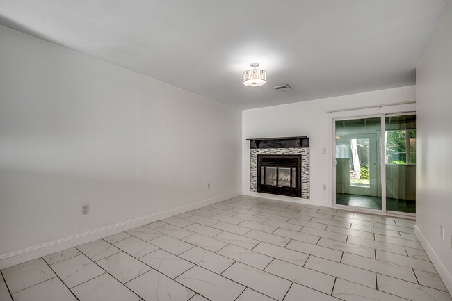 Photo - 38 Beaver Pond Loop