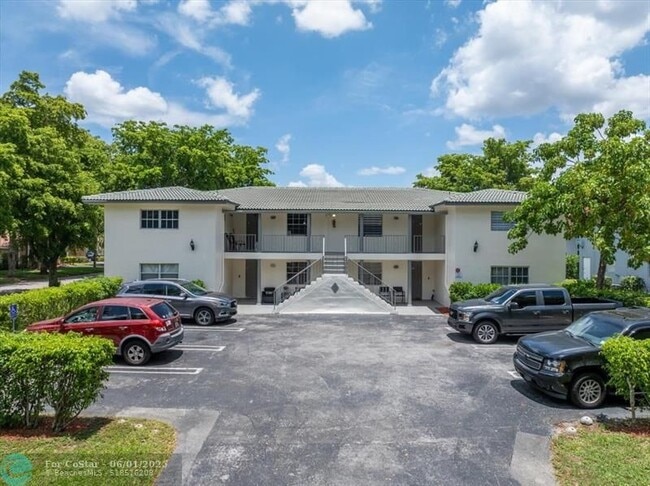 Photo - 10151 NW 35th St Apartment Unit 2-B