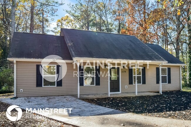 Building Photo - 1179 Lake Dr