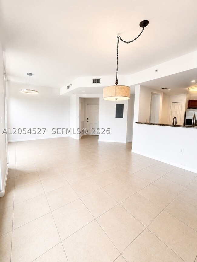 Photo - 11002 NW 83rd St Unit 213