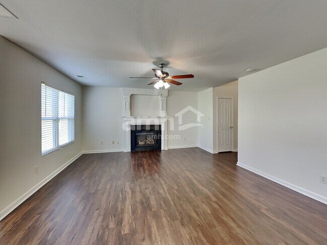 Photo - 8222 Holly Tree Ln