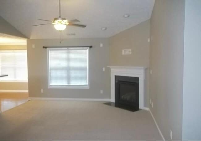 Photo - 163 Ivy Stone Dr