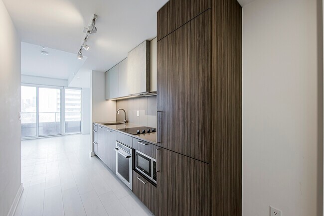 Photo - 19-1819 Western Battery Rd