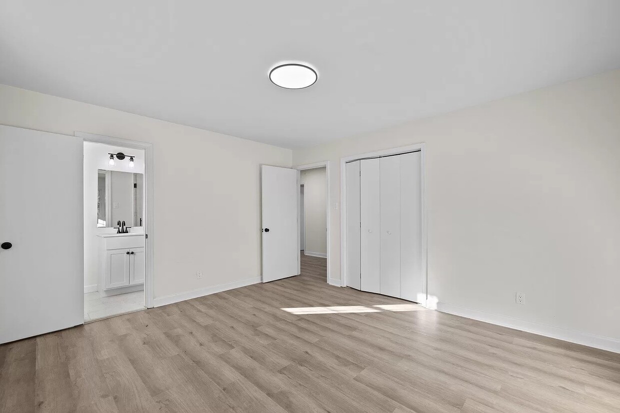 Photo - 2404 Southern Dr (Durham, NC)
