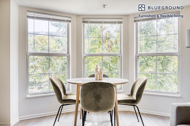 Photo - 444 Washington Blvd Unidad FL3-ID672