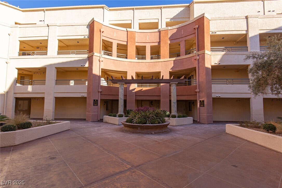 Photo - 210 E Flamingo Rd Unidad 117 Rental
