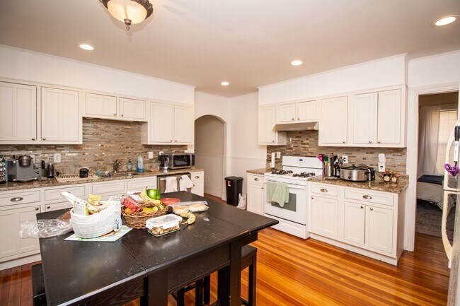 Photo - 66 Chestnut St Unidad 2