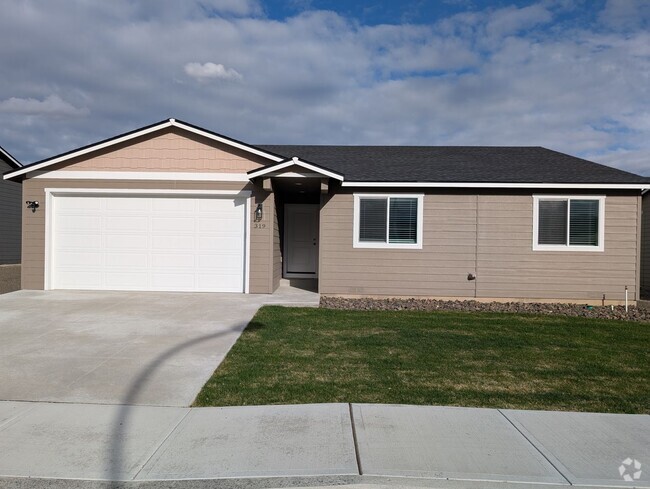 Building Photo - 1/2 off first month's rent!! Newly Constru... Rental