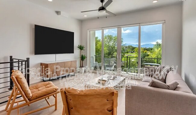 Photo - 4186 S Main St