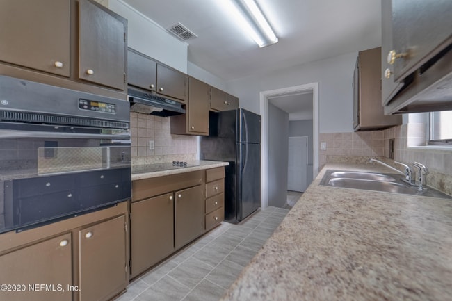 Photo - 1212 Kennerly Rd