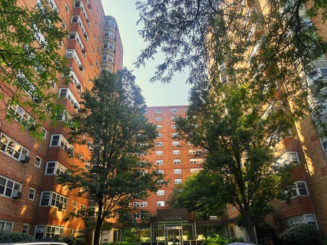 Building Photo - 4970 N Marine Dr Unit 730 Rental