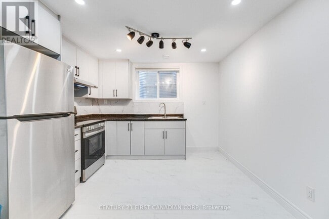 Photo - 2043 Cedarpark Dr