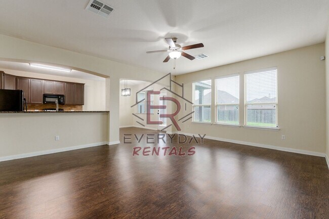 Photo - 3407 Greyfriar Dr