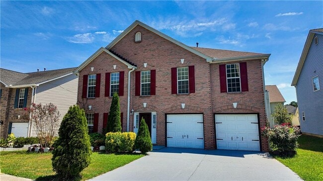 Building Photo - 2760 Rusticwood Dr SW