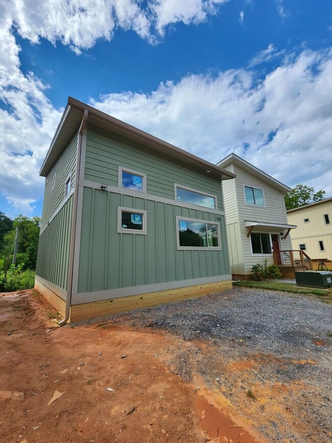 Photo - East Asheville Rental