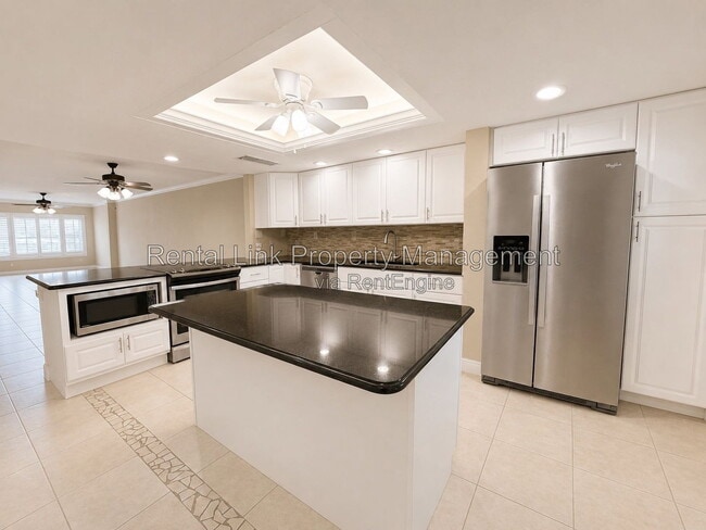 Photo - 2264 Winkler Ave Unit 202