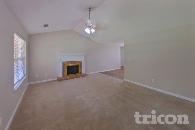 Photo - 103 New Farm Dr