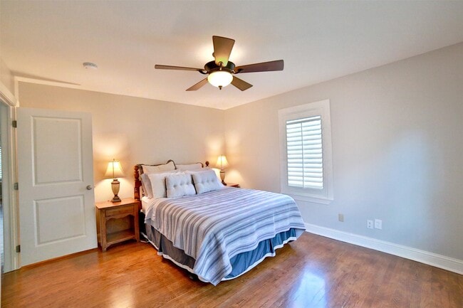 Photo - 2625 Peckham St