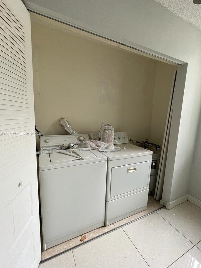 Photo - 960 NW 80th Ave Unit 103