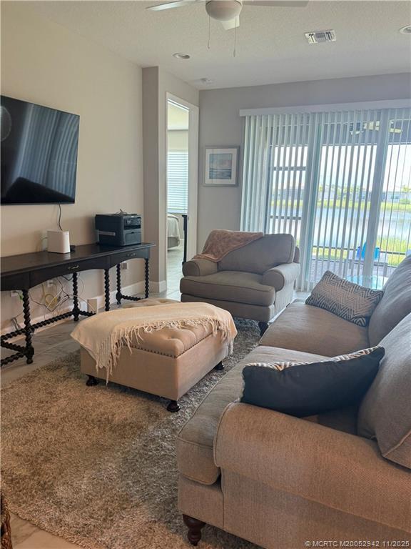 Photo - 11826 SW Oceanus Blvd