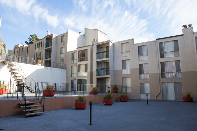 Photo - Mt. Sutro Apartments