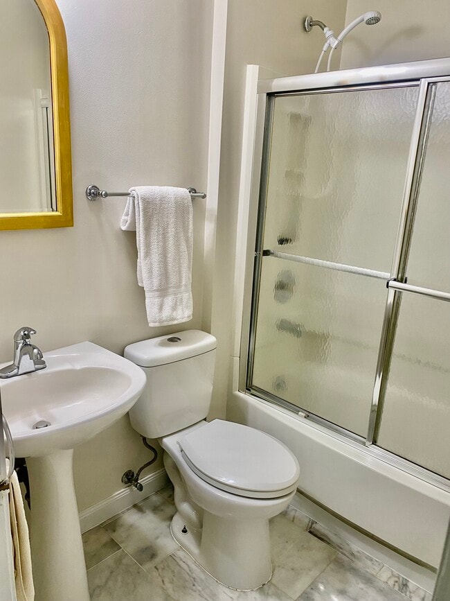 Photo - 57 West Hazel Dell Ln