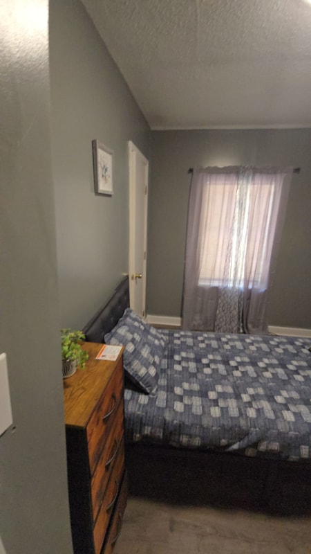 Photo - 2483 Vandale Ave