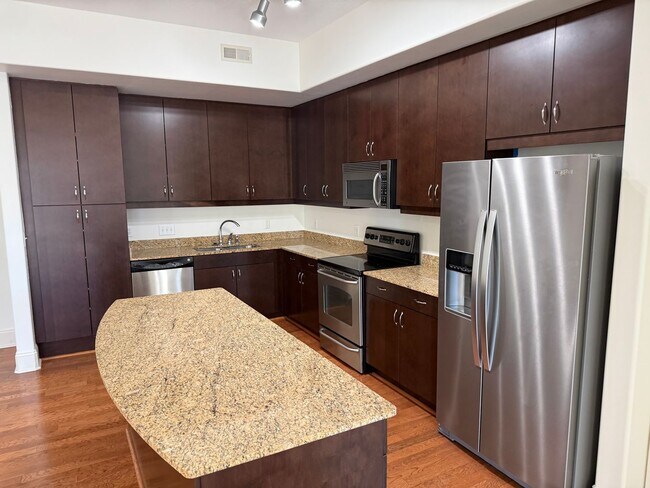 Photo - 4620 Piedmont Row Dr