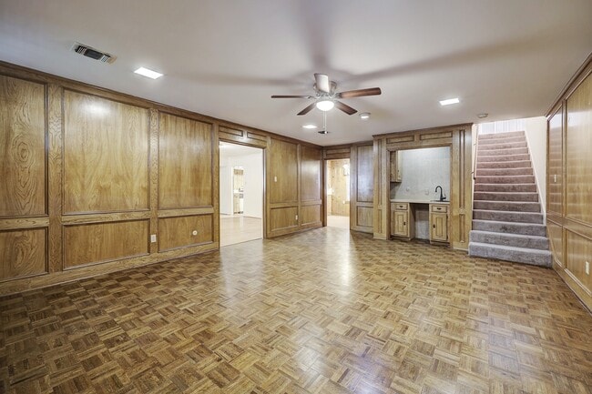 Photo - 4002 Portsmouth St